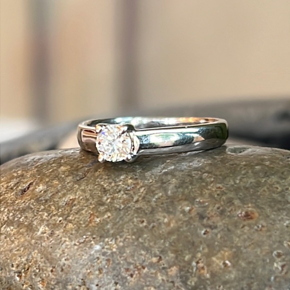 1/3 carat diamond ring